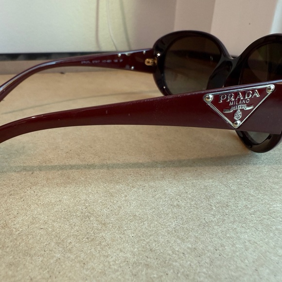 Prada burgundy sunglasses spr27L 57017 iAd 6e1 135 3p with case main image 8